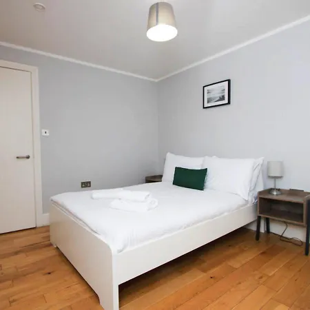 Westciti Caroco Hotel Croydon