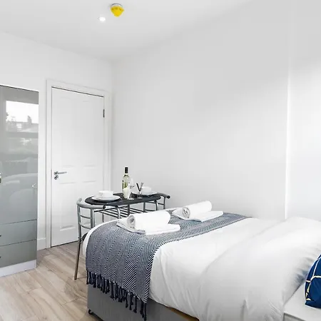 Apartment Livestay-modern Studio In Zone 2