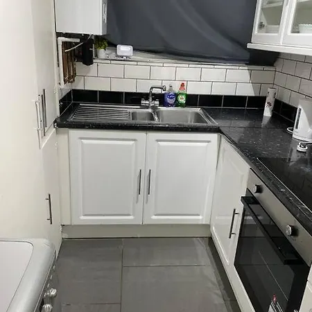 Ground Floor One Bedroom Bayswater Central London