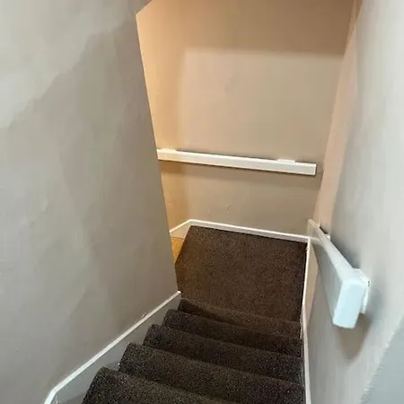 016- 1 Bedroom Church Street F31 London