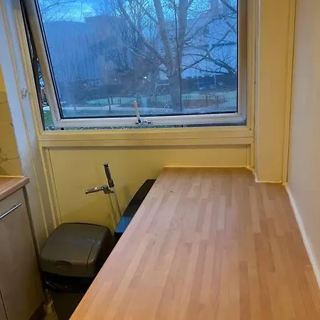 Apartment 016- 1 Bedroom Church Street F31 *