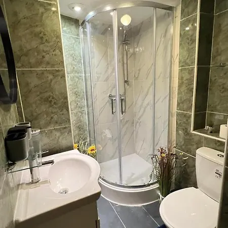 Comfy 2 Bedroom Flat Edgware Road