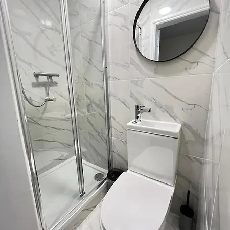 Apartment Comfy 2 Bedroom Flat Edgware Road