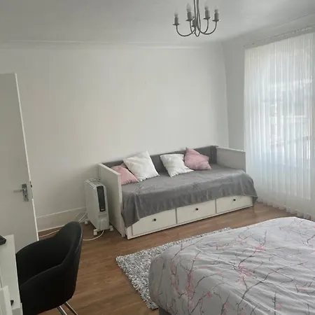 Guest house Private 1 *