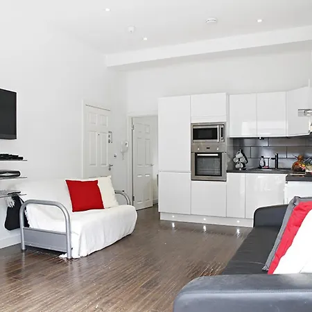 Lets - I2 Apartment