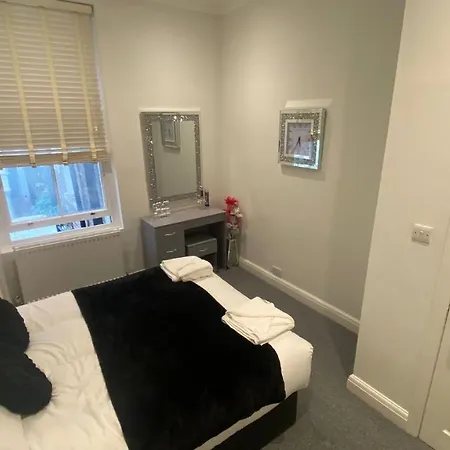 2 Notting Hill Portobello Road Amazing Location! Apartment