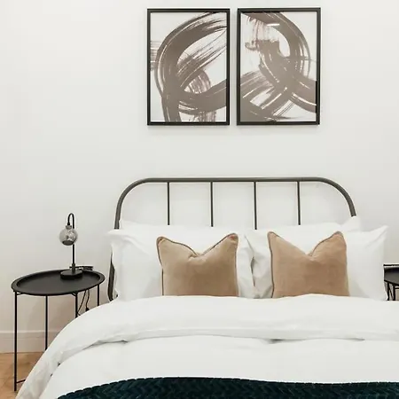 Apartment Stylish 2 Bedroom Flat In Ilford, London