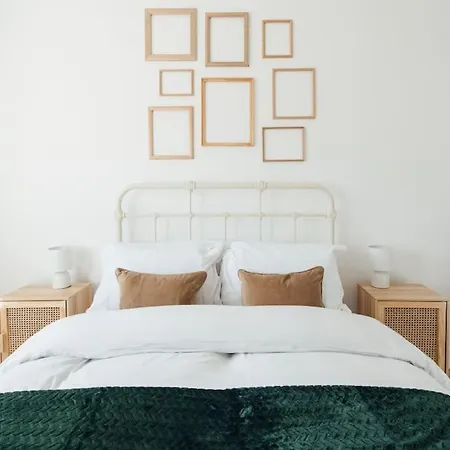 Apartment Cosy 2 Bedroom Flat In Ilford, London