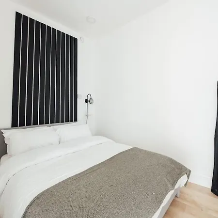Cosy 2 Bedroom Flat In Ilford, London * Ilford