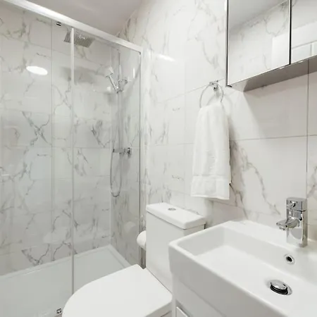 Apartment Cosy 2 Bedroom Flat In Ilford, London *