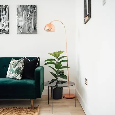 Appartamento Unique 2 Bedroom Flat In Ilford, London