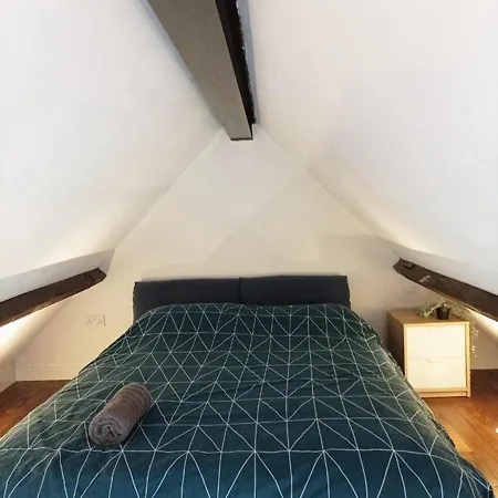 Mezzanine Style 8 Londra