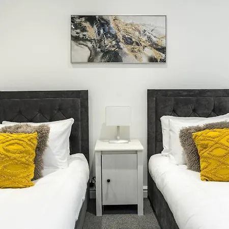 Modern 2 Bed In Croydon- Photo Id Required * Thornton Heath