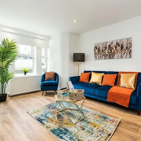 Modern 2 Bed In Croydon- Photo Id Required Thornton Heath