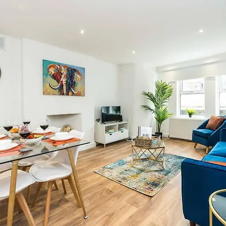 Apartment Modern 2 Bed In Croydon- Photo Id Required
