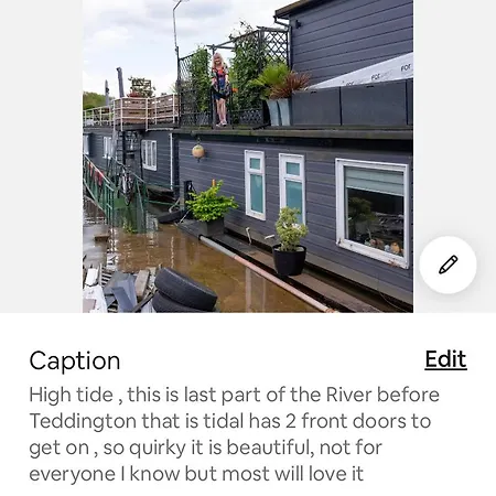 Tean Lovely Houseboat On The River Thames Botel Twickenham