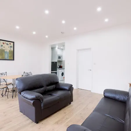 Pass The Keys Family In The Heart Of Bayswater Apartment *