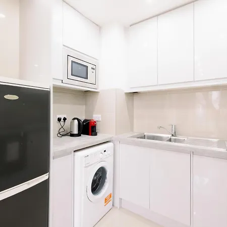 Pass The Keys Family In The Heart Of Bayswater * London