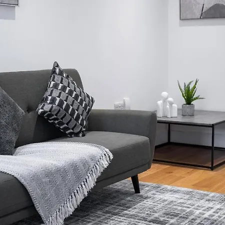 Apartment Trendy East Flat Bro1 *