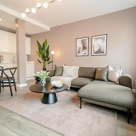 Be - The Chinatown Residences Apartment