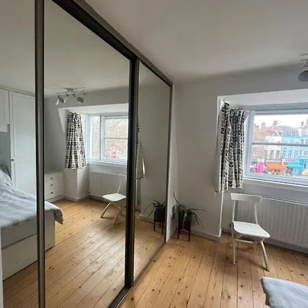 Vibrant & Homely 2bd Flat - Angel