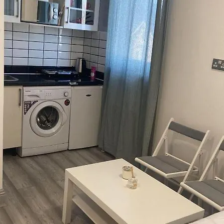Remarkable 1-bed In London