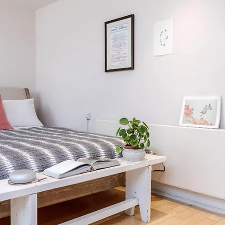 Notting Hill London - Chic Bright Apartment W11