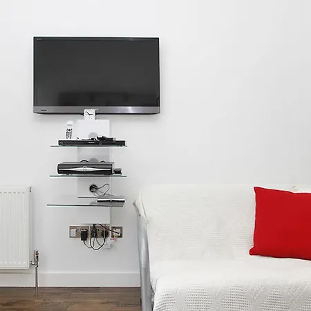 Lets - I2 Apartment *