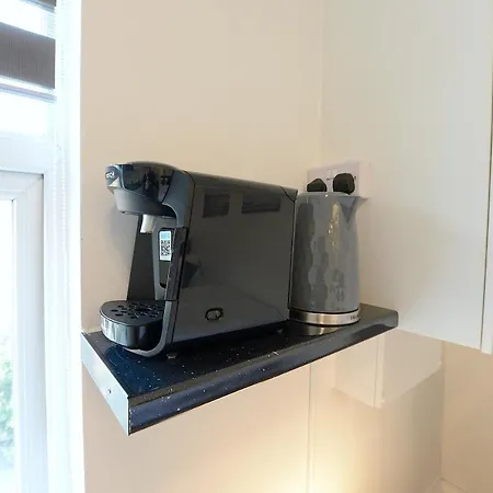 Apartament Stylish By Luxestays Shepherds Bush