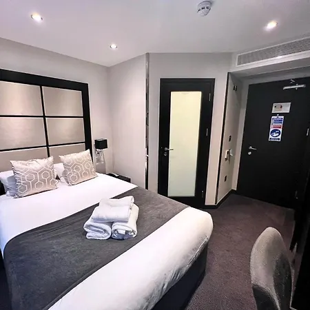Great St Helen Hotel