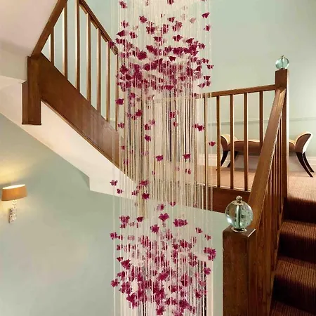 Hotel The Capital Hotel, & Townhouse 5*