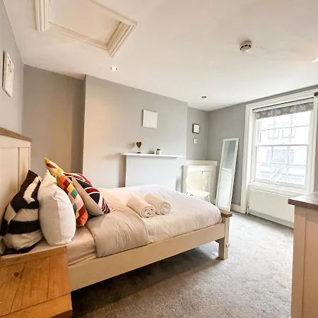 Number 27 Guest house