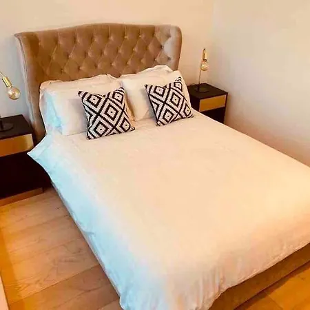 Apartment Large 3 Bed 3 Bathrooms Penthouse With Terrace And Views In London