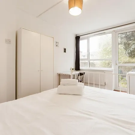 Hostel Wesferry Beds To