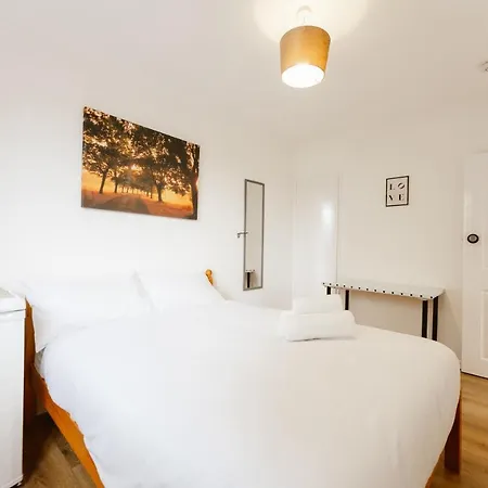 Hostel Wesferry Beds To *