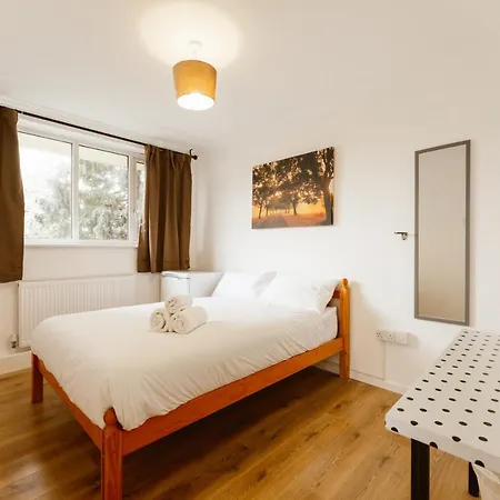 Hostel Wesferry Beds To