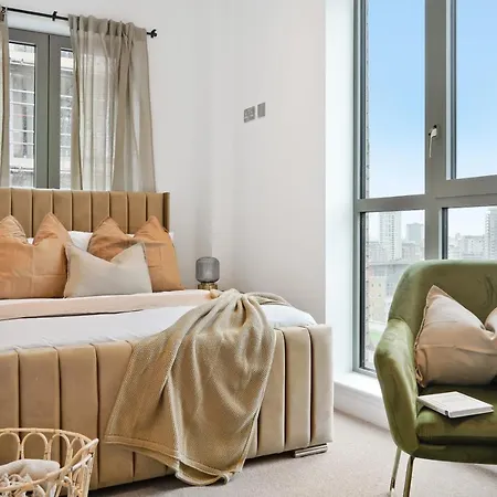 Luxury Penthouse With Enviable Views Londres