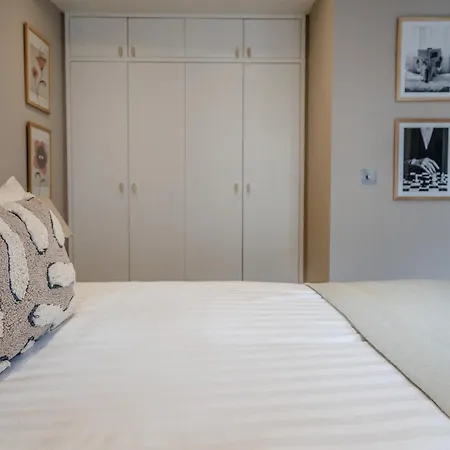 Be - The Chinatown Residences Apartment *