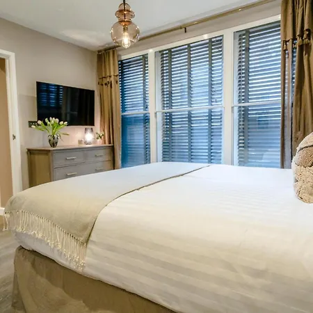 Be - The Chinatown Residences * Londra