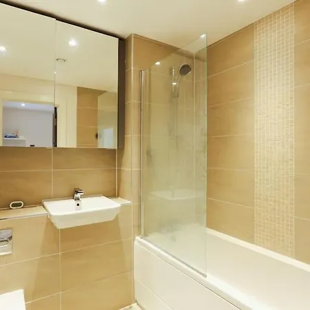 Apartment Idyllic Thames Riverside With Free Parking *