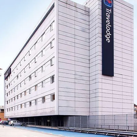 Travelodge London 3* Feltham