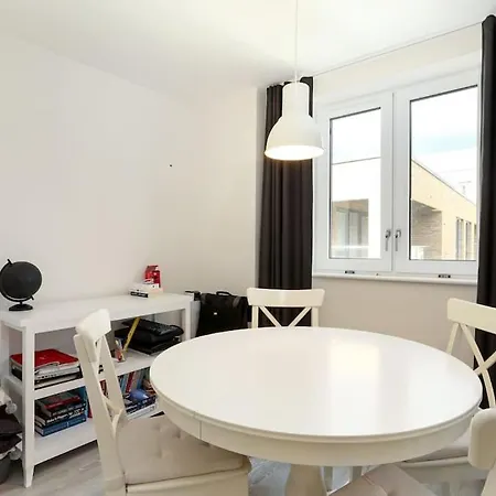 Apartment Idyllic Thames Riverside With Free Parking