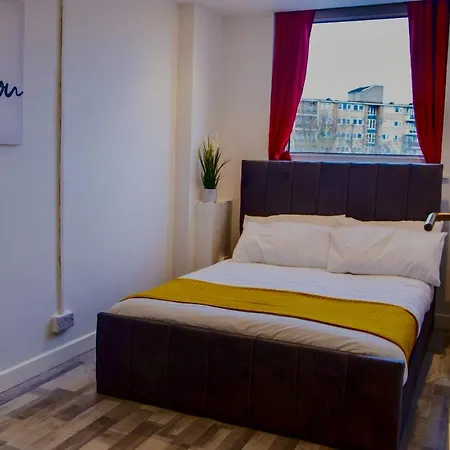 Apartment 2 Bed With Free Parking