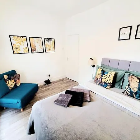 One Bedroom With A Terrace In Angel *