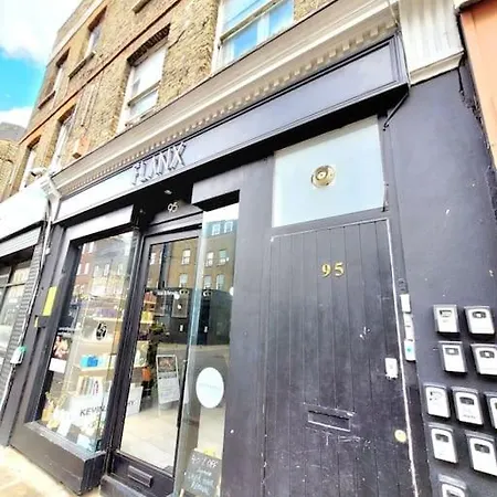 One Bedroom With A Terrace In Angel London