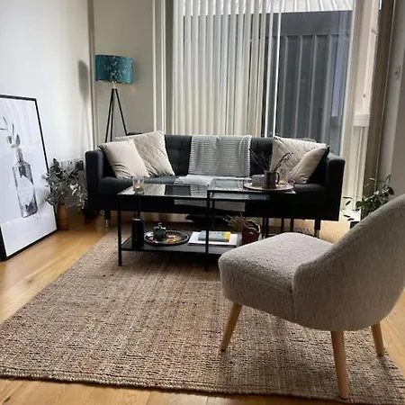 Shoreditch Cosy Flat, Next To Van Gogh Exhibition Apartment London