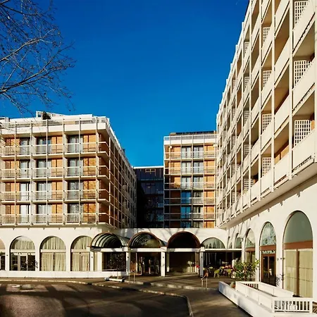 Otel Marriott Regents Park 4*