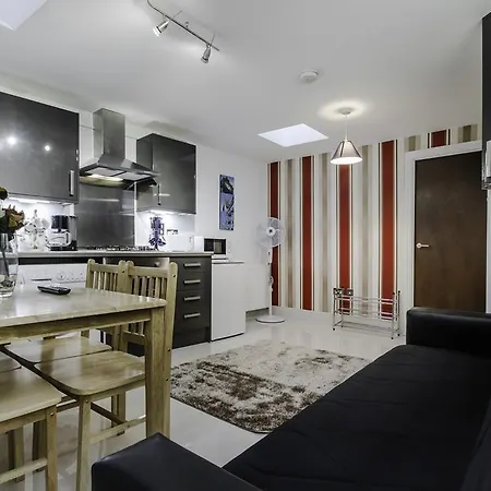 Apartament Gate Serviced *
