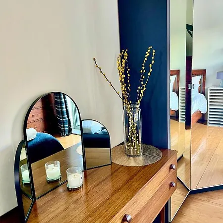 Zen Life With Urban Views - E8 Chic London
