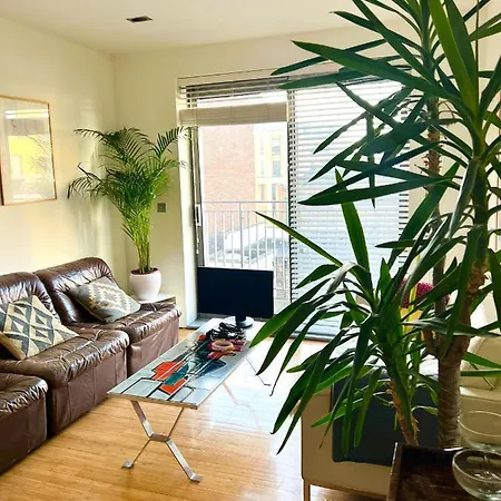 Apartment Zen Life With Urban Views - E8 Chic *